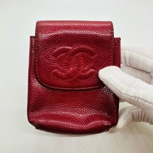 Chanel Pebbled Leather Compact Pocket storage